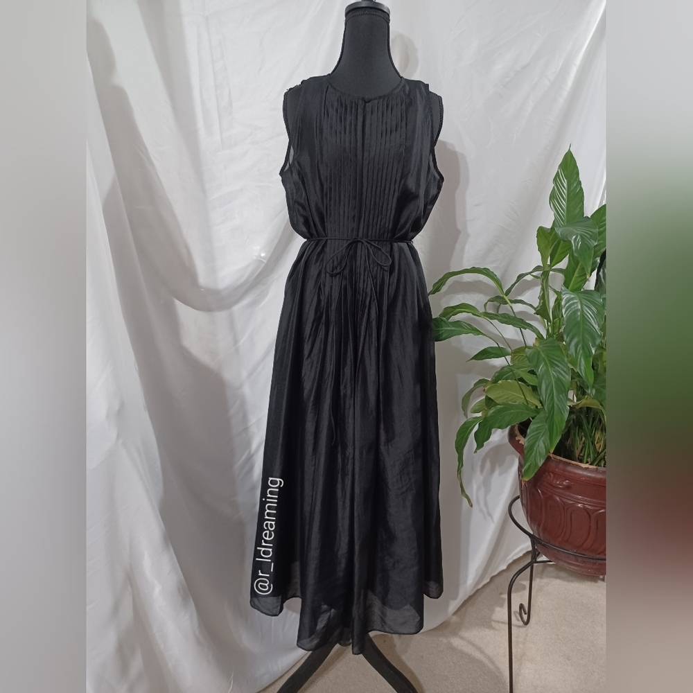 NWT Pintuck Organza Midi Dress Size Small In Black By Banana Republic Factory
